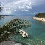 Okrug Gornji Near Sea דירה טרוגיר