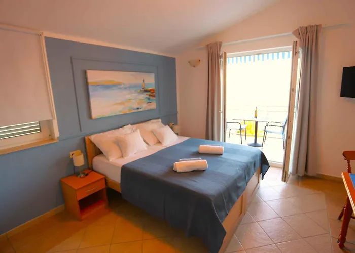 Okrug Gornji Near Sea Apartman *