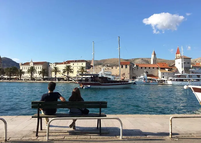 Okrug Gornji Near Sea * Trogir